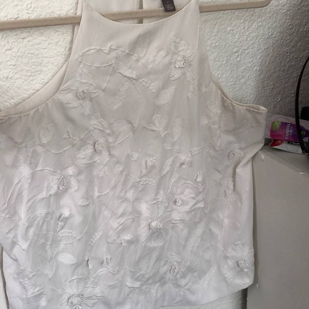 Floral tank